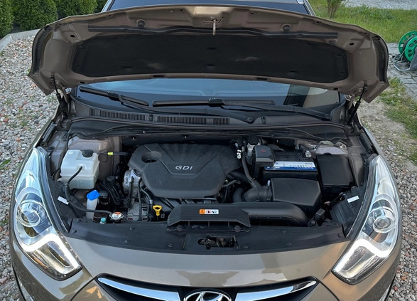 Hyundai i40 cena 38700 przebieg: 145300, rok produkcji 2014 z Swarzędz małe 301